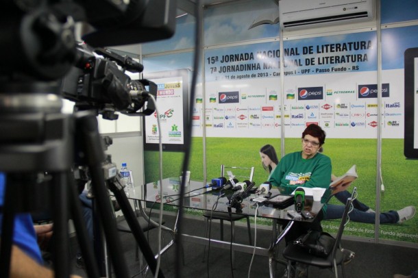 Foto Fabiana Beltrami Nexjor UPF Coordenadora das jornadas salientou acerto na escolha do tema e enfatizou caráter formador da Jornada: "Não adianta dominarmos a tecnologia sem termos conteúdos qualificados."